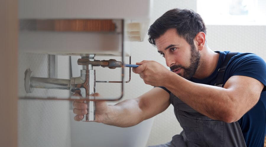 Local tankless water heater installation in Walkerton, IN